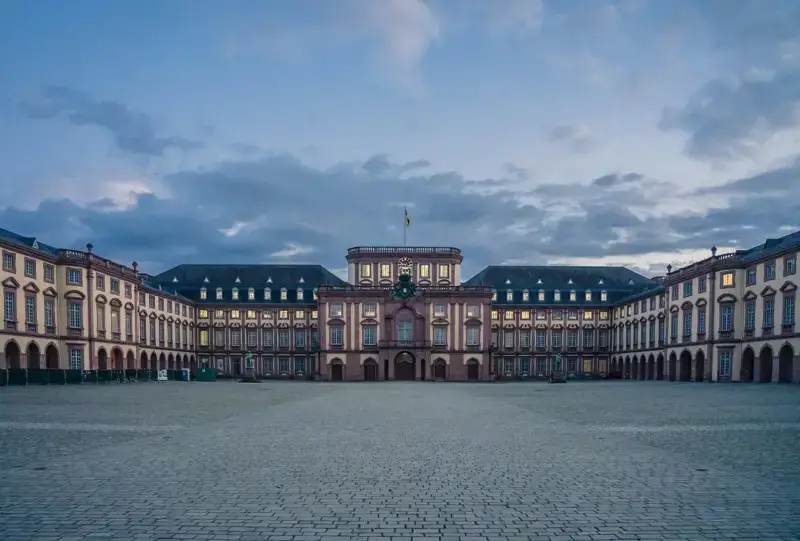 avendi Tagespflege IM STEUBENHOF in Mannheim